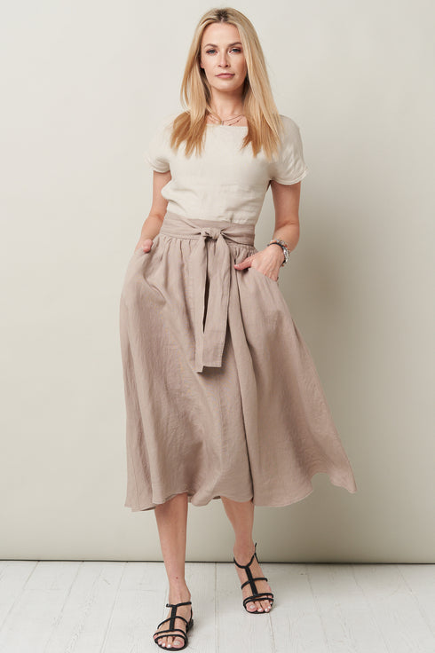 Linen blouse and skirt from Baltic linen